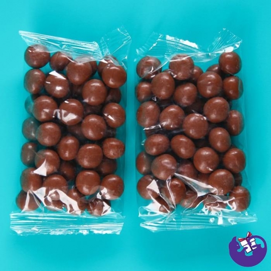 Шоколадные шарики драже «Съешь, когда» в коробке, 37 г.  9081892
